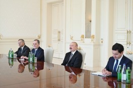 Президент Ильхам Алиев принял члена Комитета по иностранным делам Сената США-ФОТО 