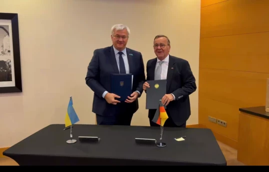 Министр иностранных дел Украины Андрей Сибига, министр обороны Германии Борис Писториус