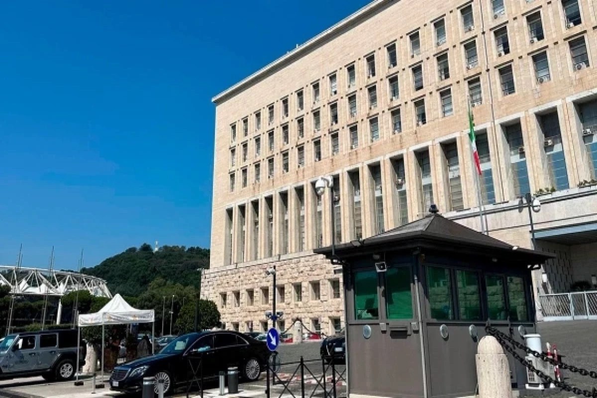 Посла России вновь вызвали в МИД Италии после высылки военных атташе
