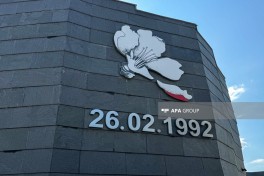 Участники IV Шушинского глобального медиафорума посетили Мемориал Ходжалинского геноцида-ФОТО 