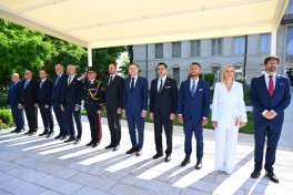 Состоялась церемония официальной встречи Президента Словакии Петера Пеллегрини