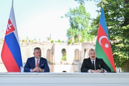 Президенты Азербайджана и Словакии выступили с заявлениями для прессы в Шуше-ВИДЕО -ФОТО -ОБНОВЛЕНО 