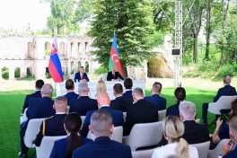 Президенты Азербайджана и Словакии выступили с заявлениями для прессы в Шуше-ВИДЕО -ФОТО -ОБНОВЛЕНО 