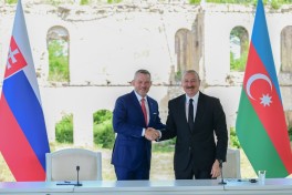 Президенты Азербайджана и Словакии выступили с заявлениями для прессы в Шуше-ВИДЕО -ФОТО -ОБНОВЛЕНО 