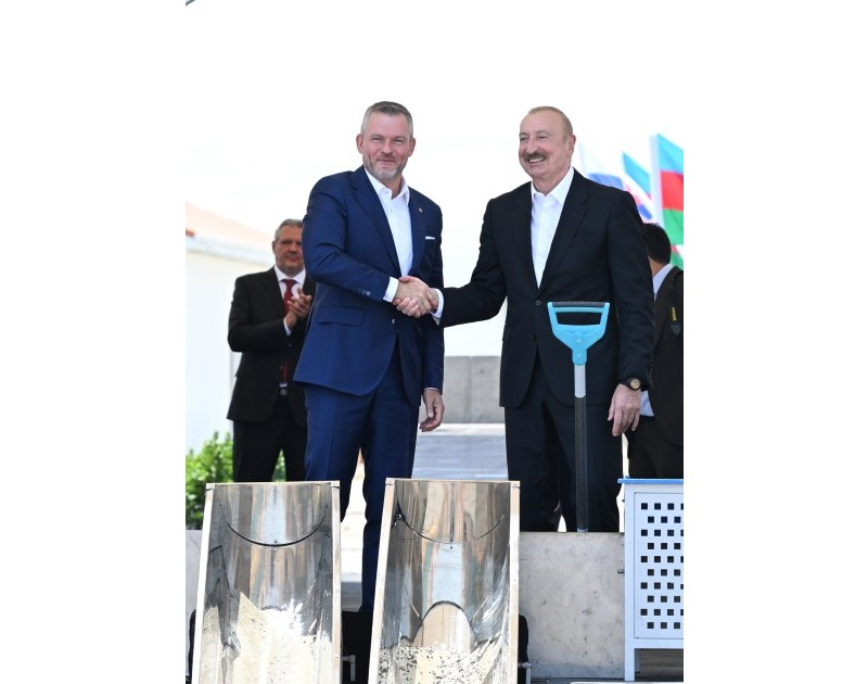 Президенты Азербайджана и Словакии ознакомились с работами, проводимыми в селе Баш Гервенд Агдамского района, был заложен фундамент здания школы-ФОТО 