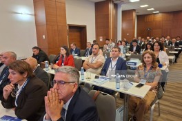 В Гусаре состоялась конференция по вопросам освещения религиозной тематики в СМИ-ФОТО 