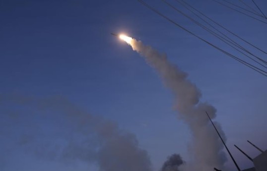 США начали наносить новые удары по Ирану
