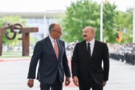 В Берлине состоялась церемония официальной встречи Президента Азербайджана