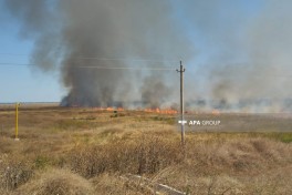 В Агдаме на бывшей линии соприкосновения продолжается пожар-ФОТО-ОБНОВЛЕНО-1 
