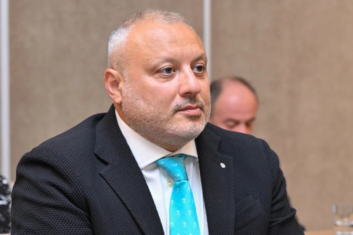 президент ПФЛ Эльхан Самедов