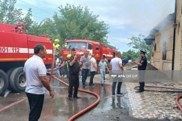 В Шамкирском районе произошёл пожар в жилом доме — ФОТО — ВИДЕО 