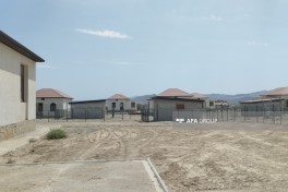 Строительные работы в селе Солтанлы Джабраильского района завершаются, переселение жителей планируется до конца года