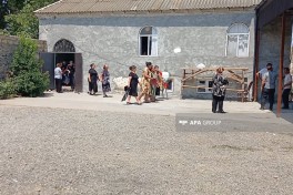 В Шамкире убита 12-летняя девочка, задержана ее 16-летняя сестра -ФОТО 