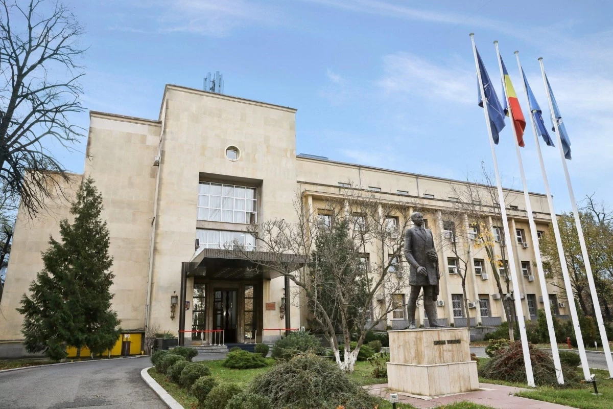 Румыния отозвала посла в России