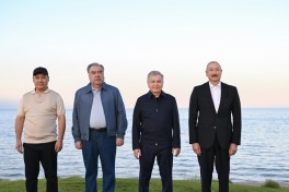 Президент Ильхам Алиев вместе с президентами Кыргызстана, Узбекистана и Таджикистана принял участие в открытии Гольф-клуба в городе Чолпон-Ата