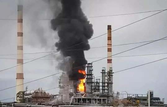 Украинская армия нанесла удар по НПЗ LUKOIL в России