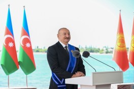 Президенты Азербайджана и Кыргызстана выступили с заявлениями для прессы-ОБНОВЛЕНО 