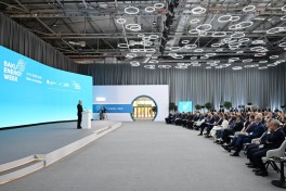 Президент Ильхам Алиев принял участие в церемонии официального открытия 31-го Бакинского энергетического форума -ОБНОВЛЕНО-3-ФОТО 