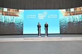 Президент Ильхам Алиев принял участие в церемонии официального открытия 31-го Бакинского энергетического форума -ОБНОВЛЕНО-3-ФОТО 