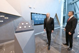 Президент Ильхам Алиев принял участие в открытии нового здания Центрального банка - ФОТО 