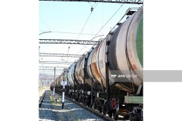 Из Азербайджана в Армению экспортировано 42 вагона дизельного топлива -ОБНОВЛЕНО-ФОТО 