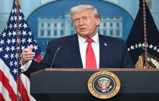 Трамп: Украина и Россия должны сами решить судьбу войны