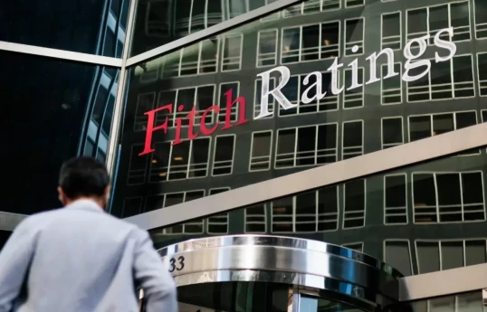 Fitch: Стратегические валютные резервы Азербайджана в 2026 году достигнут 93 млрд долларов