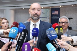 Советник посольства США в Азербайджане по вопросам культуры Рэнди Коул