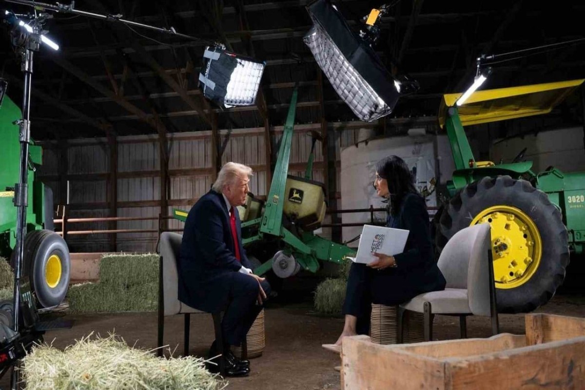 Трамп эмоционально прервал интервью NBC News, обвинив ведущую в продажности