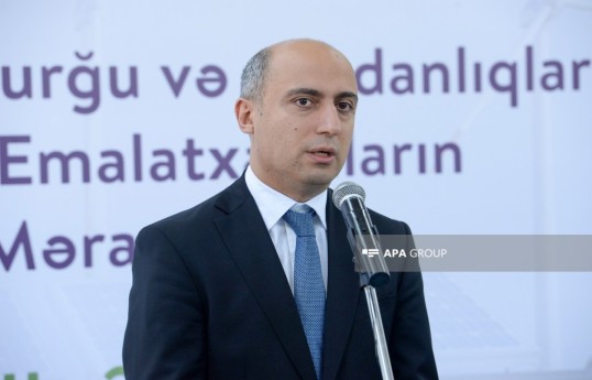 министр науки и образования Азербайджана Эмин Амруллаев