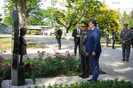 Министр обороны Азербайджана находится с визитом в Сербии