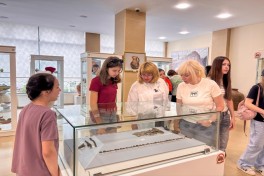 Для детей из Украины организована экскурсия по регионам Азербайджана