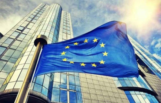 Все страны ЕС согласились на начало переговоров о вступлении Украины и Молдовы в союз