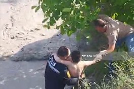 Житель Гусарского района утонул в реке, его внука спас полицейский