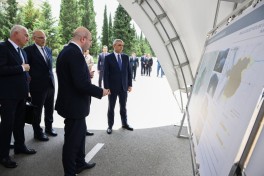Участники заседания Координационного штаба ознакомились с Генпланом города Агдере