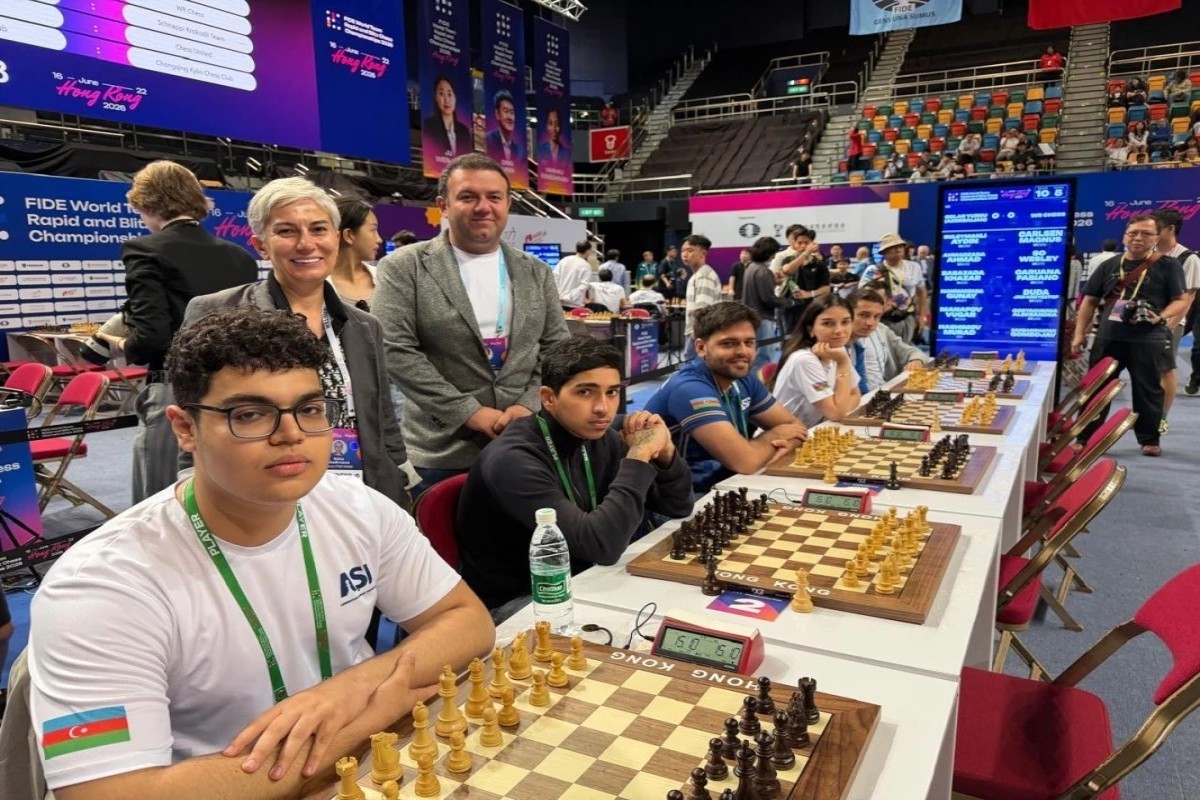 Азербайджанский шахматист победил чемпиона мира Магнуса Карлсена