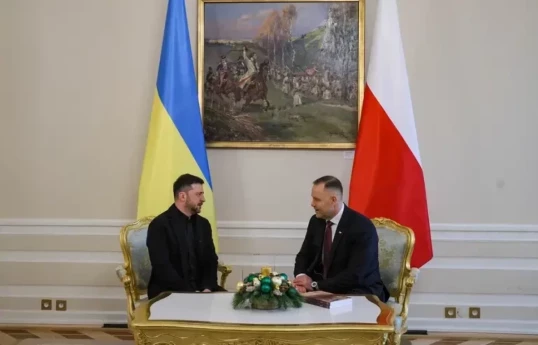 Президент Польши лишил Зеленского высшей государственной награды страны