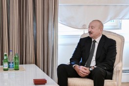 Президент Азербайджана вручил орден «Достлуг» известному общественно-политическому деятелю Дагестана Курбану Курбанову