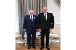 Президент Азербайджана вручил орден «Достлуг» известному общественно-политическому деятелю Дагестана Курбану Курбанову