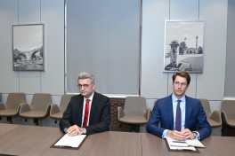 Джейхун Байрамов принял посла Германии в связи с завершением его дипломатической миссии