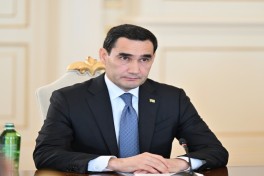 Состоялась встреча Президента Ильхама Алиева с Президентом Туркменистана в расширенном составе