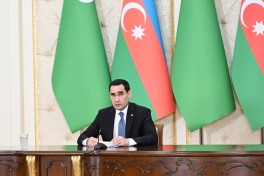Президенты Азербайджана и Туркменистана выступили с заявлениями для прессы-ФОТО 