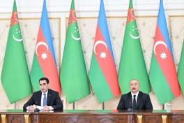 Президенты Азербайджана и Туркменистана выступили с заявлениями для прессы-ФОТО 