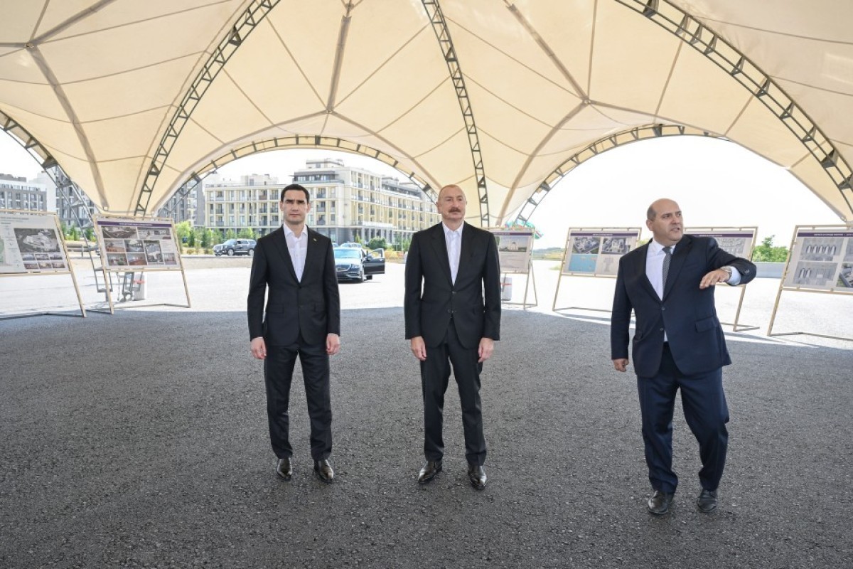 Президенты Азербайджана и Туркменистана осмотрели разрушенные места в городе Физули