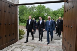 Президенты Ильхам Алиев и Сердар Бердымухамедов посетили в Шуше дом-музей Бюльбюля