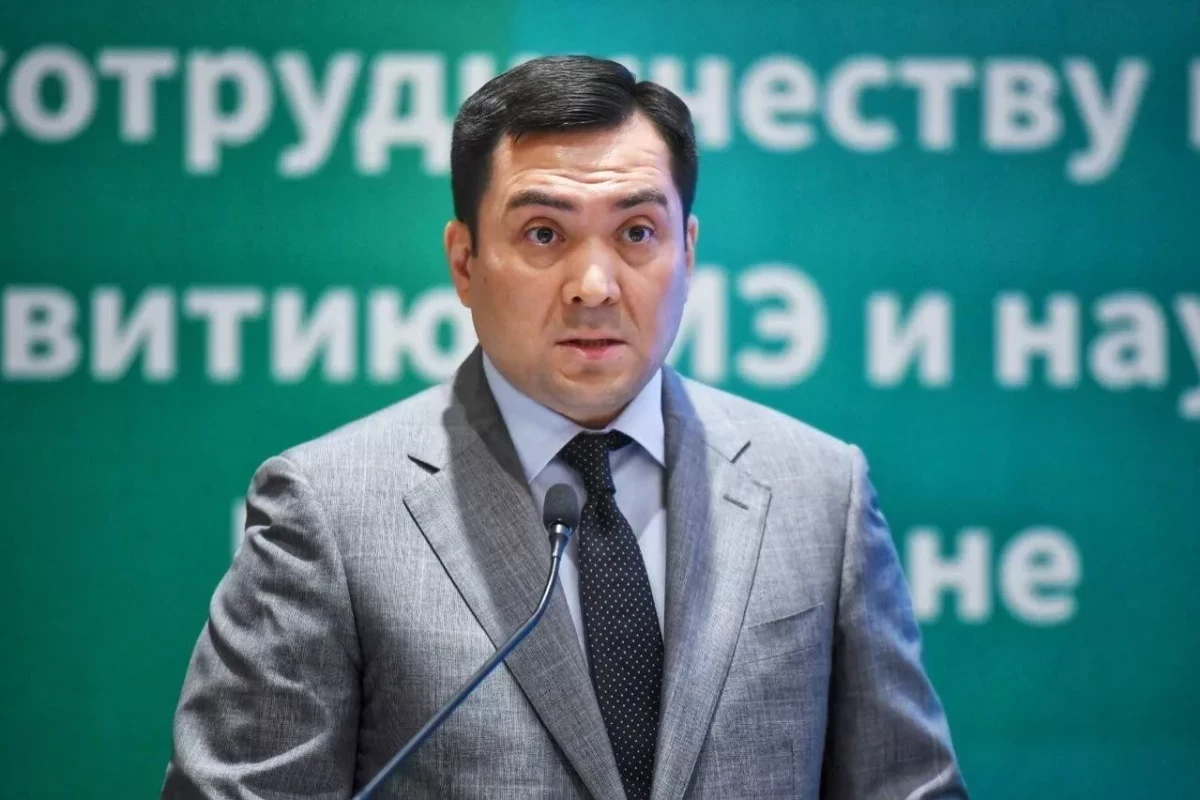 Казахстан может начать импорт авиационного топлива из Азербайджана
