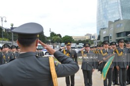 В Баку проходит шествие военнослужащих по случаю Дня Вооружённых сил-ФОТО 