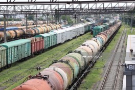 Из Азербайджана в Армению отправлены 18 вагонов бензина и 8 вагонов дизельного топлива-ФОТО 