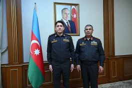Министр обороны Азербайджана вручил новым генералам воинские звания – ФОТО 