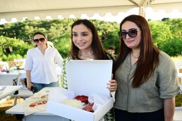 Лейла Алиева и Алена Алиева приняли участие в Благотворительном фестивале